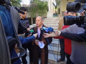 Atendiendo a los medios en la Subdelegación del Gobierno de Granada
