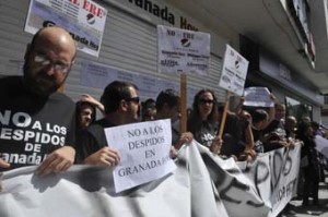 Protesta de los trabajadores del Granada Hoy por el ERE