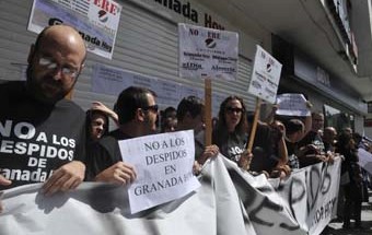 Protesta de los trabajadores del Granada Hoy por el ERE