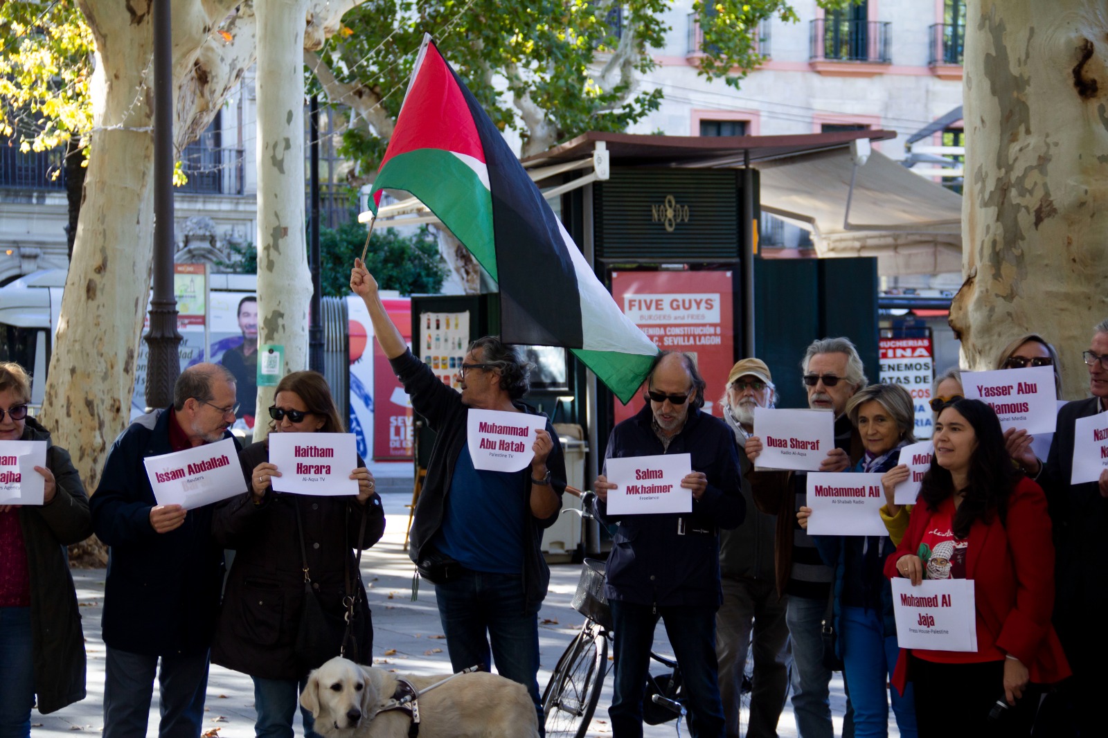 PERIODISTAS ANDALUCES DENUNCIAN LOS ATAQUES ISRAELÍES A LA PRENSA PALESTINA EN GAZA